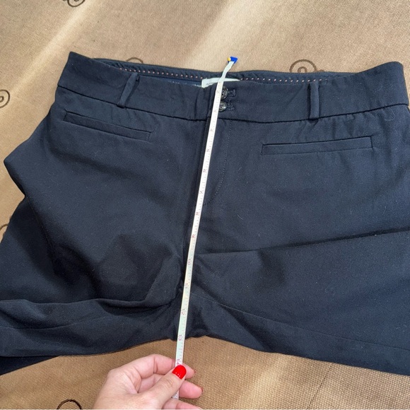 Anthropologie The Essential Tassel-Hem Cropped Flare Pant In Black Size 12 - Picture 15 of 16